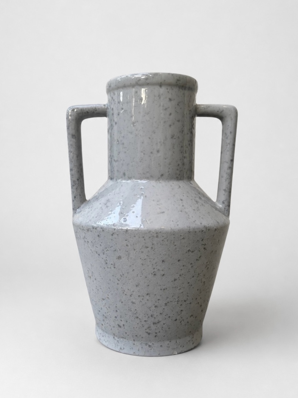 Sporvil‎ Ceramics Two-Handle Decorative Vase in Speckled Light Gray